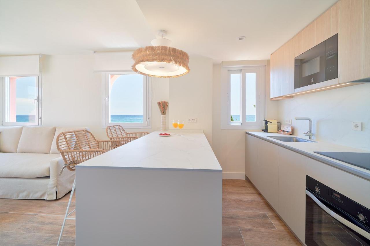 Sea Suite Beachfront Marbella Exterior foto