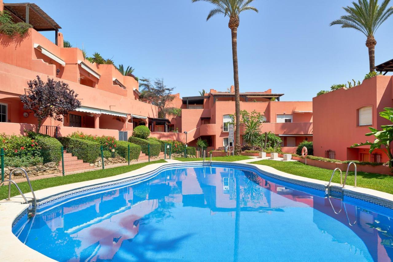 Sea Suite Beachfront Marbella Exterior foto