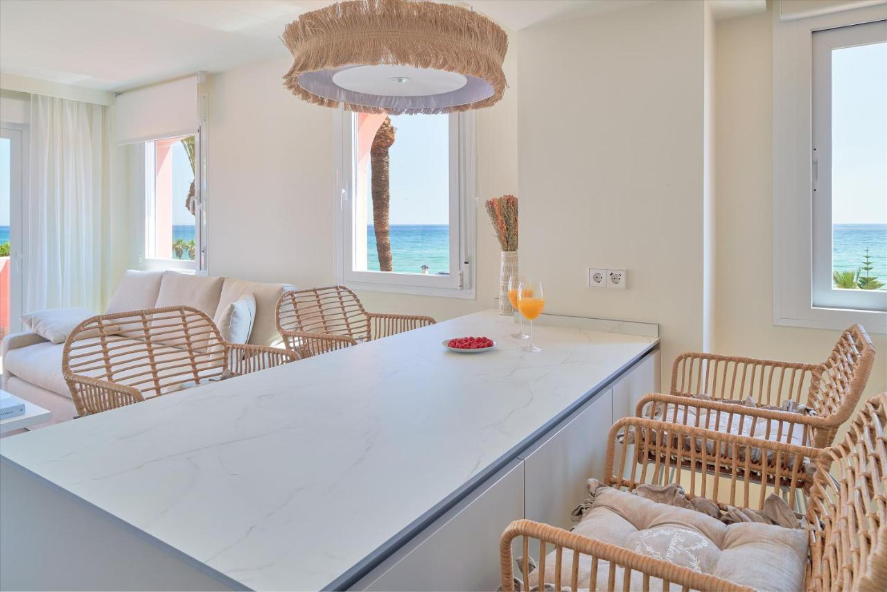 Sea Suite Beachfront Marbella Exterior foto